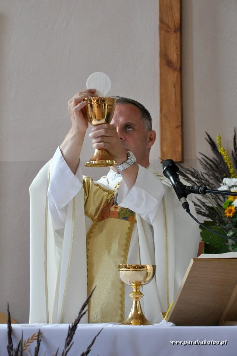 111 Rekolekcyjna Eucharystia.jpg